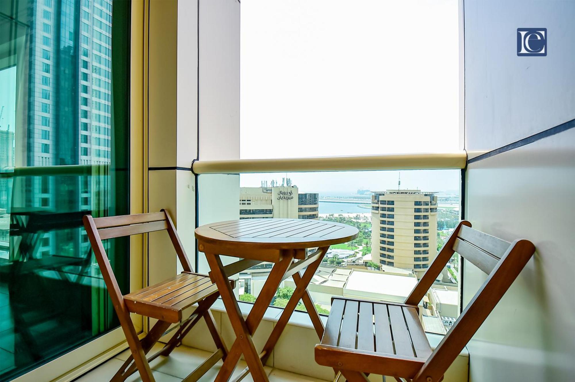 Luxury Escapes - Furnished Studio With Balcony In Royal Oceanic 迪拜 外观 照片