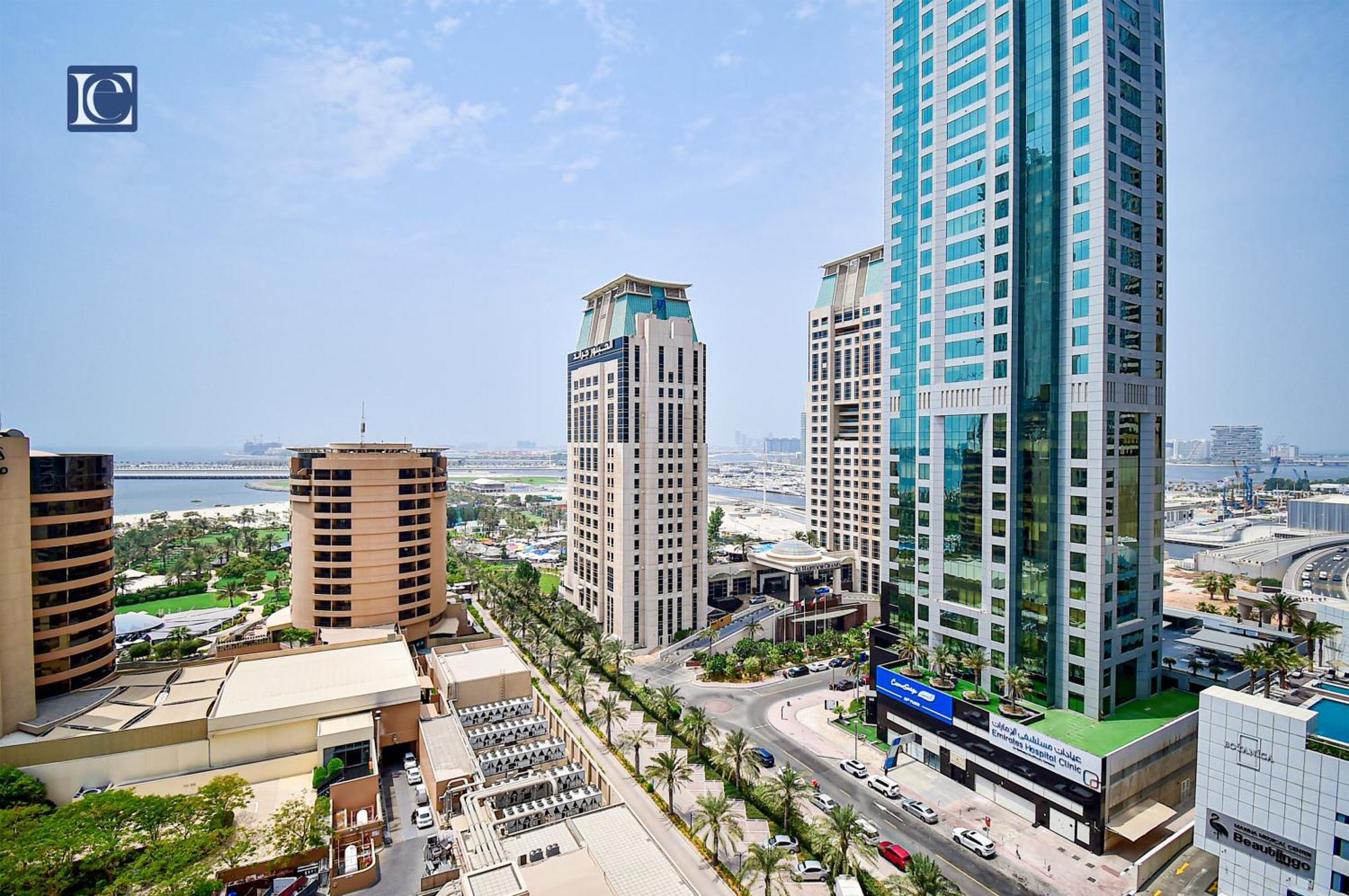 Luxury Escapes - Furnished Studio With Balcony In Royal Oceanic 迪拜 外观 照片